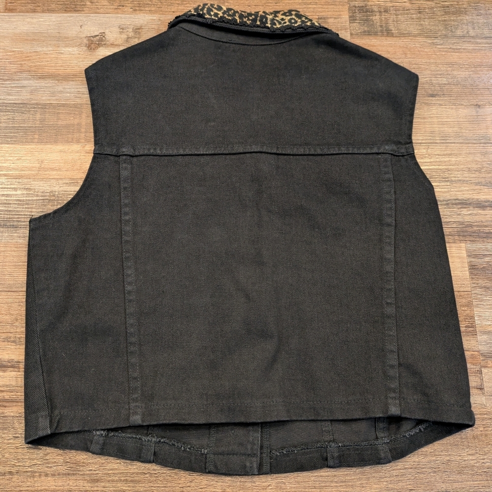 Vintage Peaces USA Leopard Print Denim Vest 90s Western Crochet Y2K Sz M - Picture 2 of 14